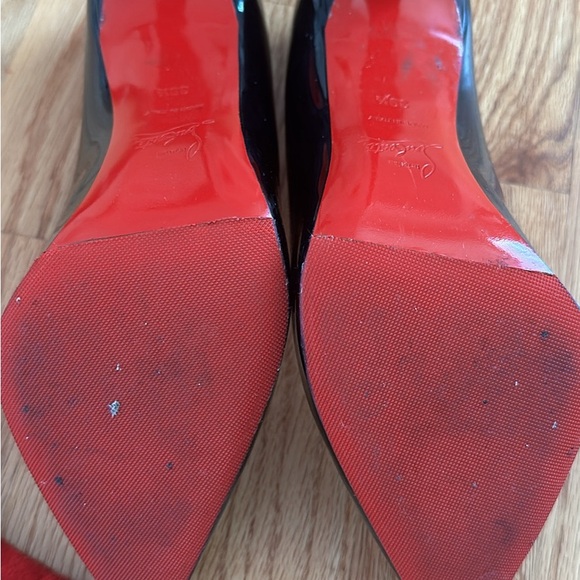 Christian Louboutin Pigalle Follies Pointed Toe Pump 39.5EU/ 9US - Picture 3 of 4